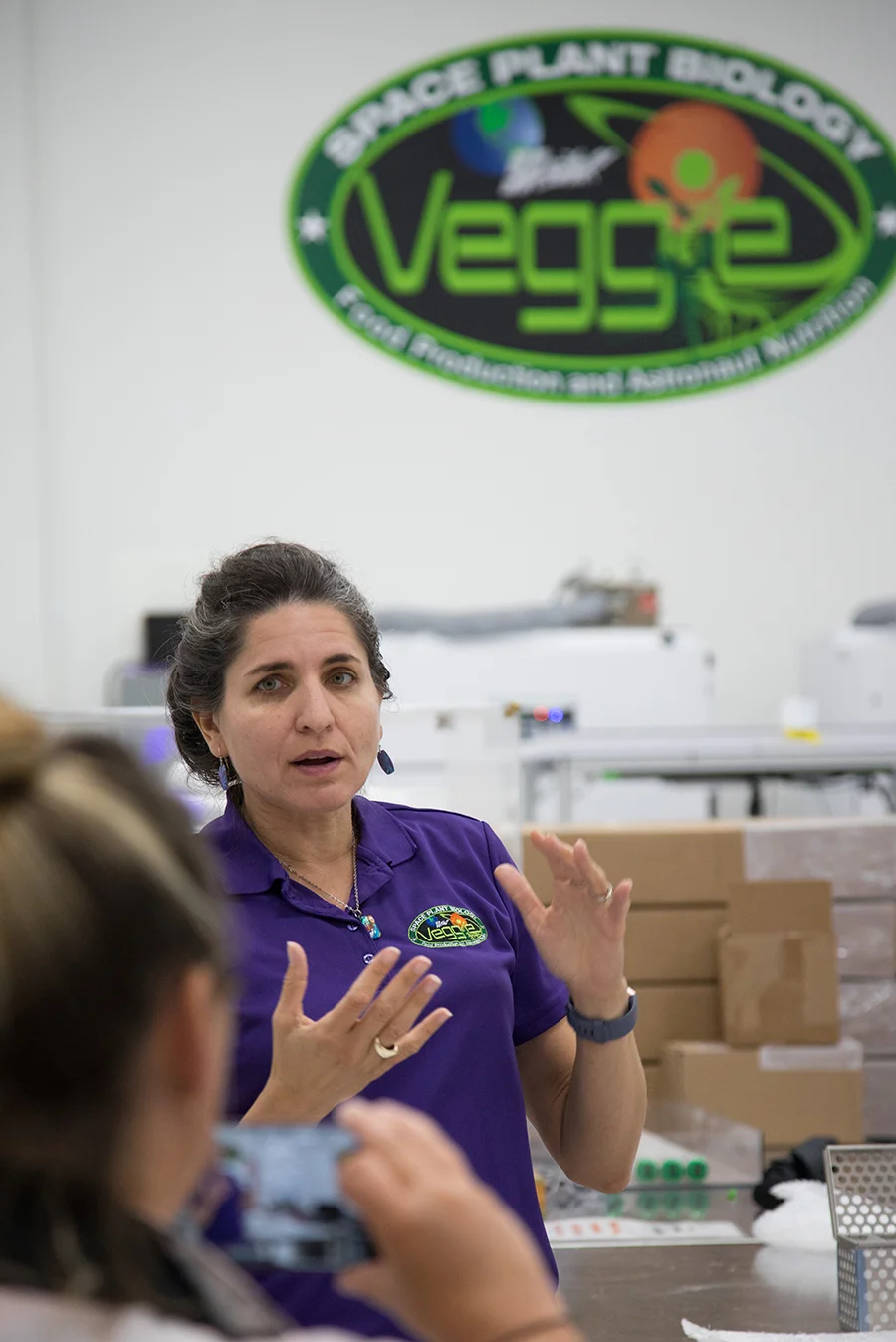 Gioia Massa speaks with NASA Social participants