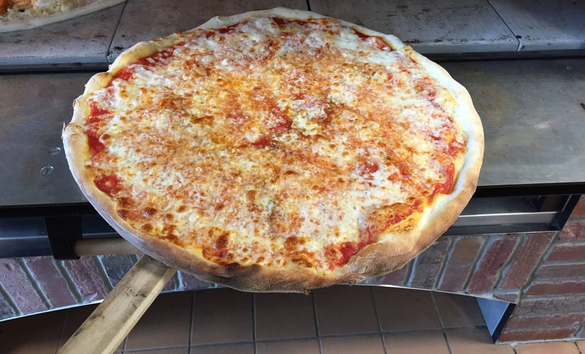 NY Style Pizza (18" round)