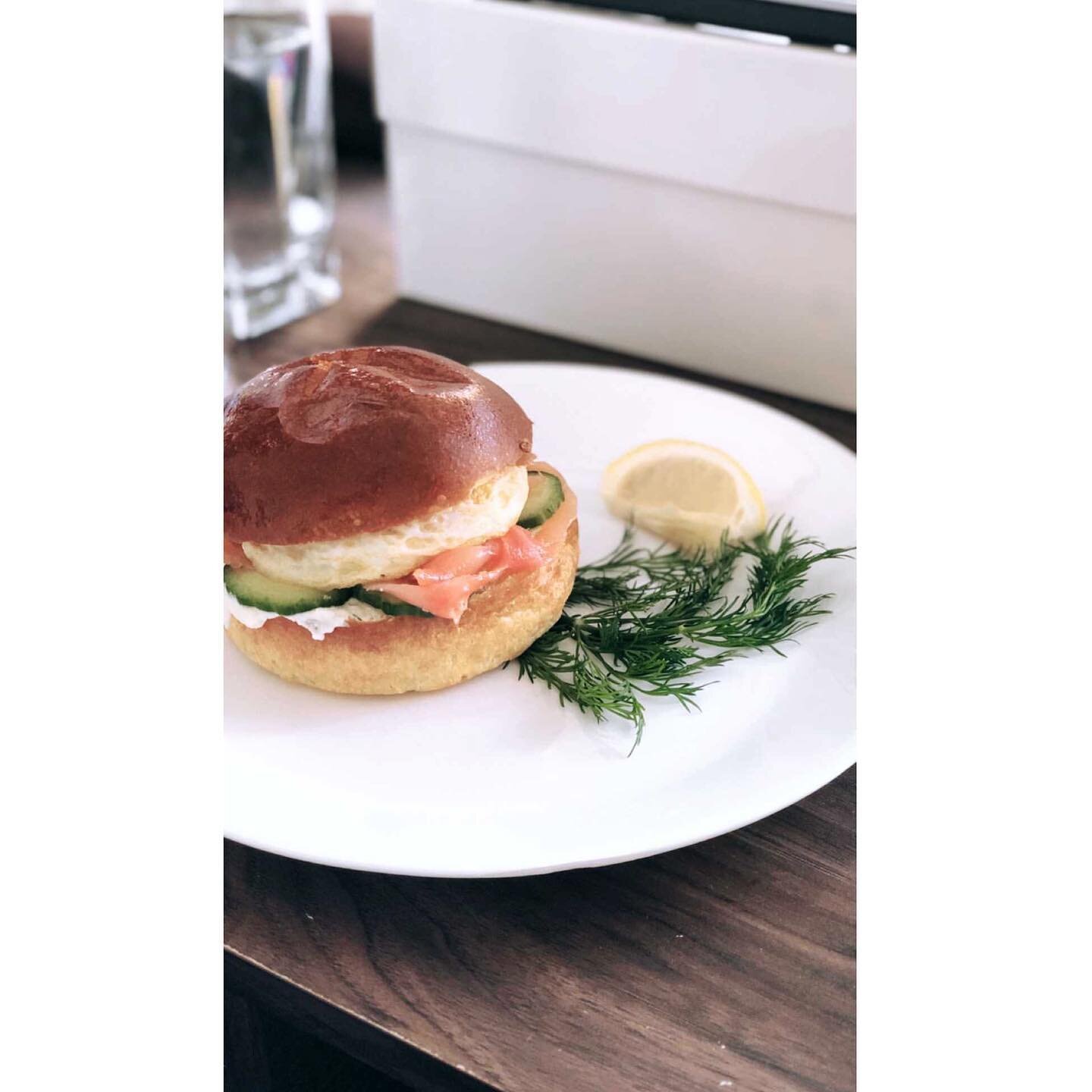 Our smoked salmon breakfast sandwich on toasted brioche @laparisiennenyc #breakfast #fidi #lowermanhattan #delivery #athome #repost