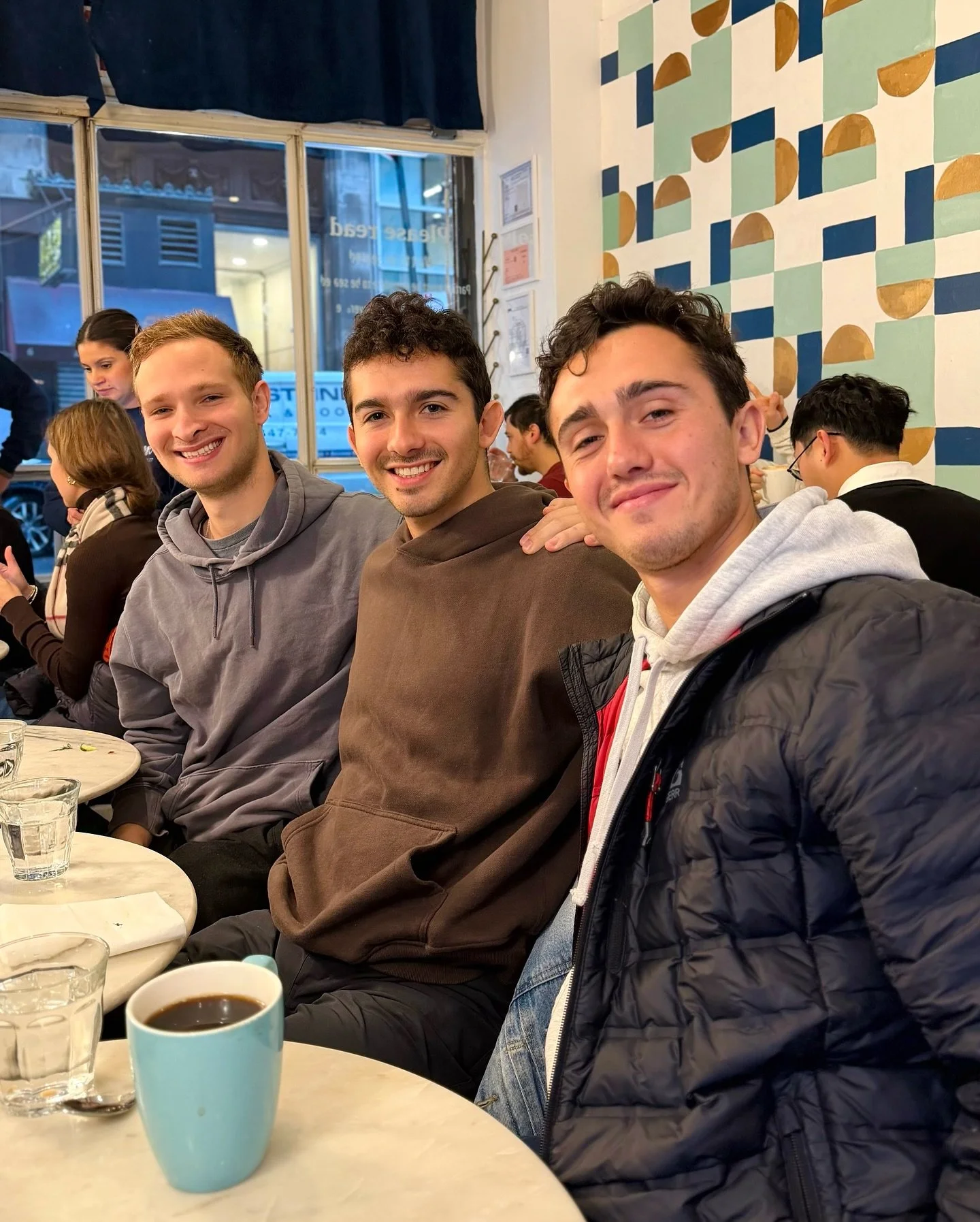 La Parisienne is that cozy little spot where you sit down&hellip; and instantly feel good 🤩

Lattes, coffee, matcha, pastries, comfort dishes basically, everything you need to treat yourself any time of the day 🤤

📍 9 Maiden Lane &ndash; NYC

#lap