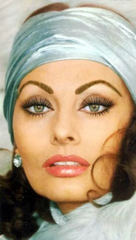 sofia-loren-image-stylemindchiclife