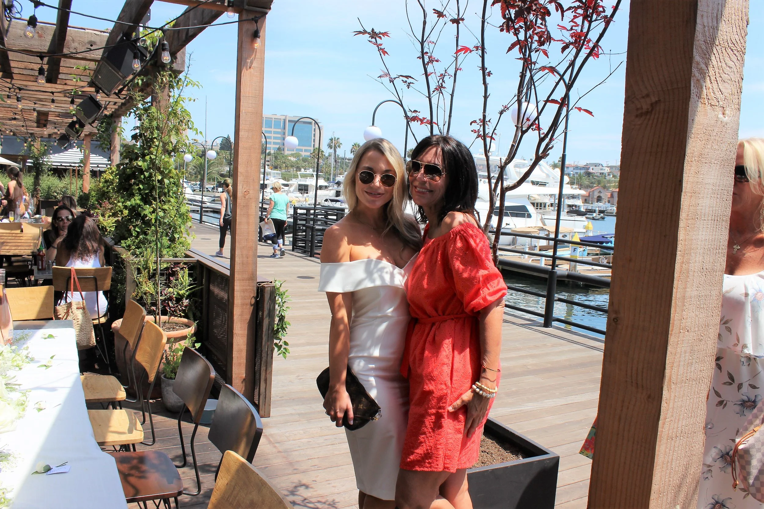 Zinque Newport Beach Ca - 1jsb5i7