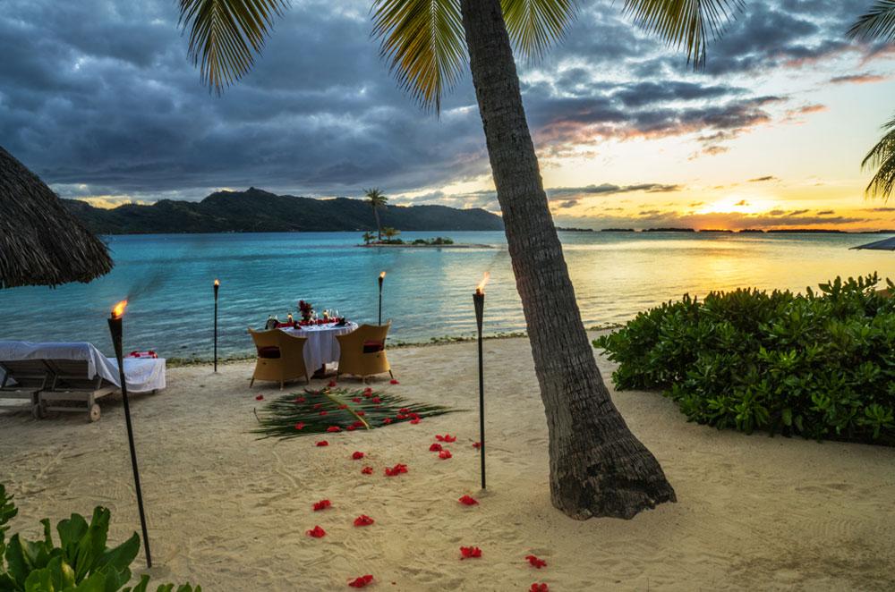 romance-2018-four-seasons-resort-bora-bora.jpg