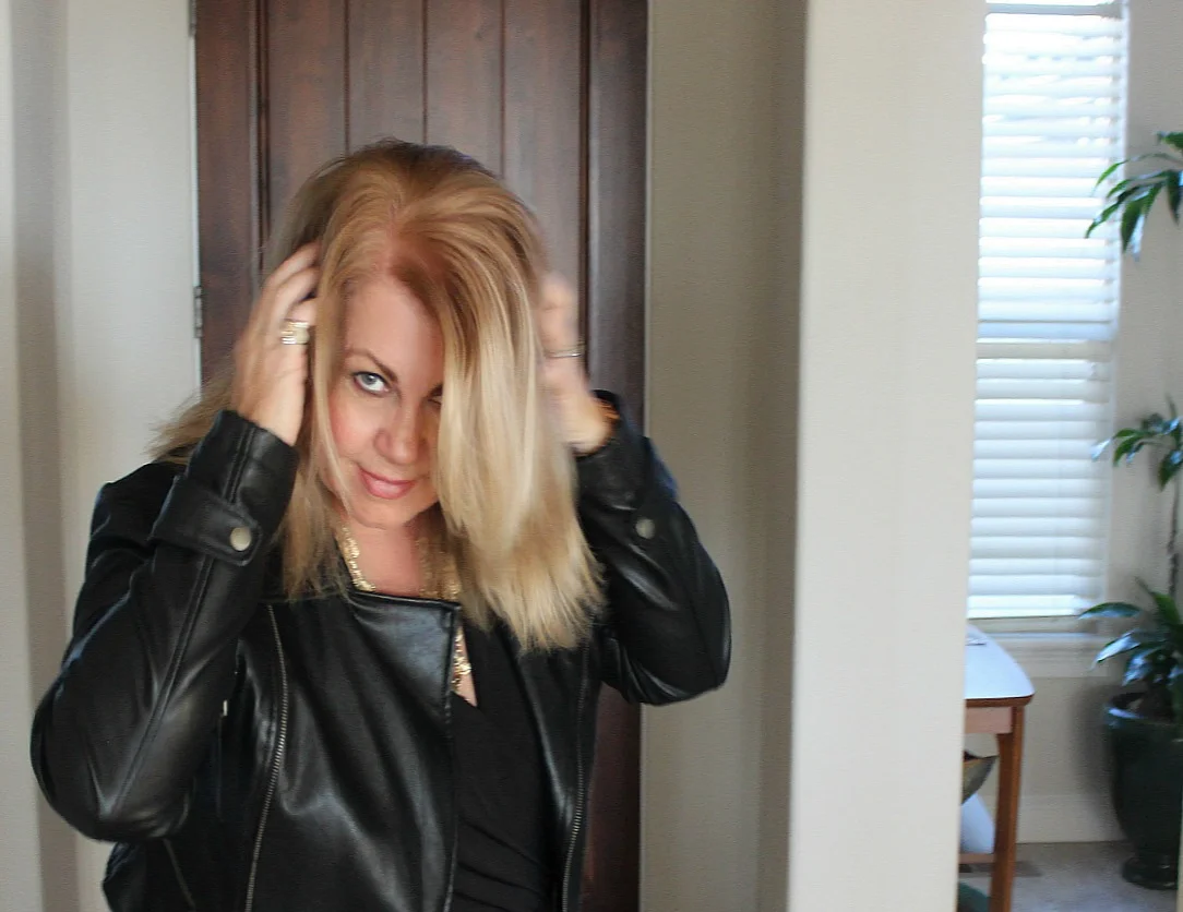 How to Color Your Hair at Home with L'Oreal Paris