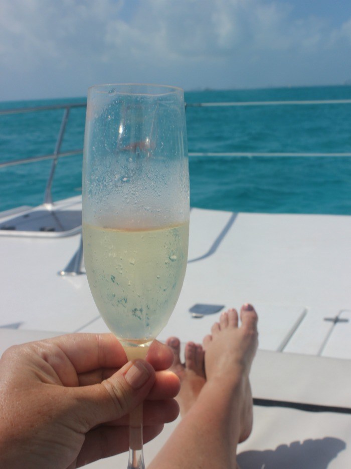 champagne-on-the-yacht-2.jpg