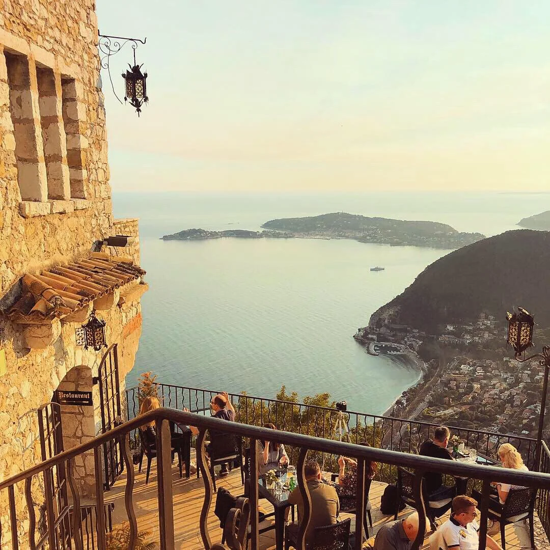 High Above the French Riviera in Romantic Èze 