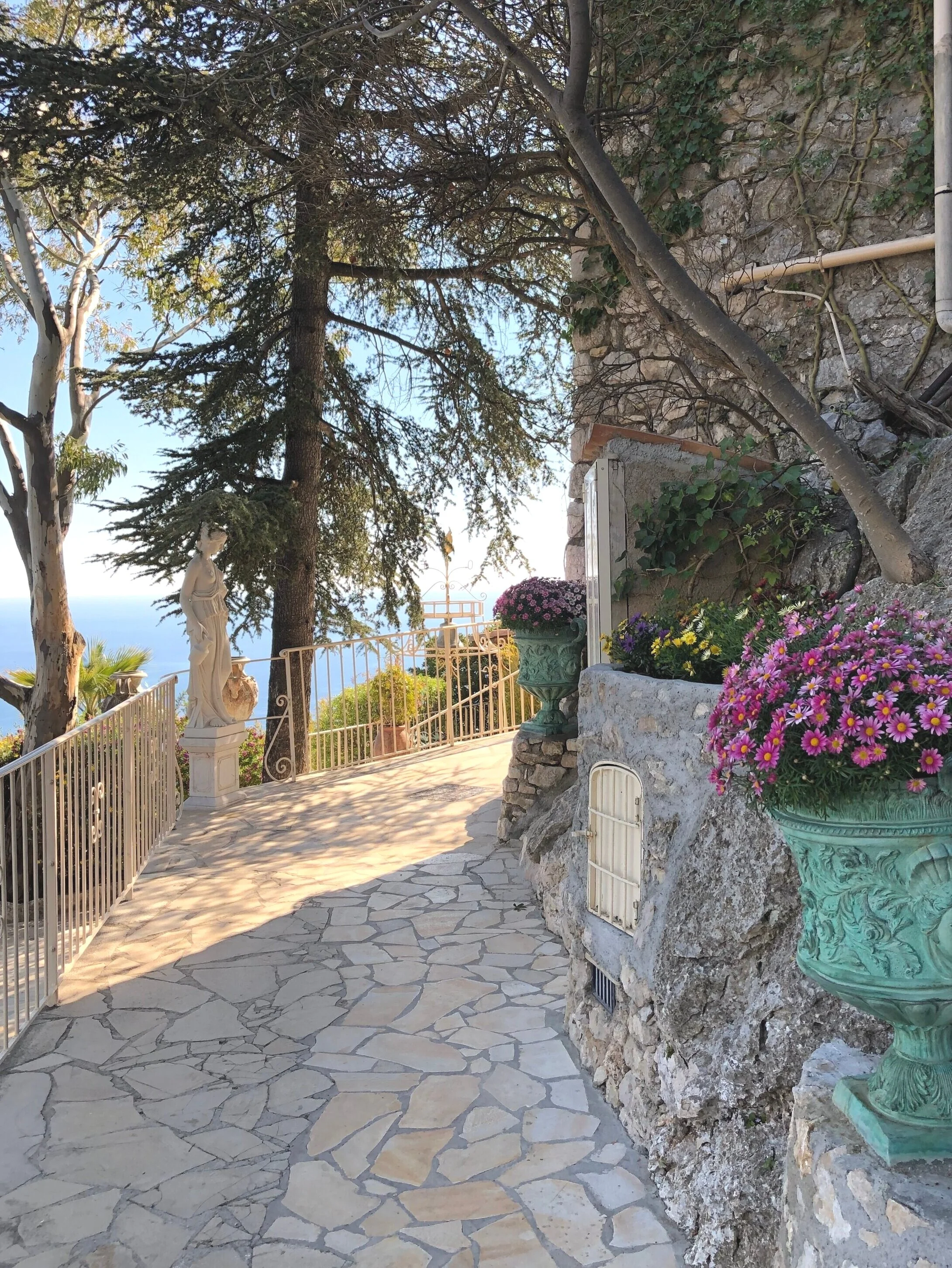 The Curated Travel Collection: France