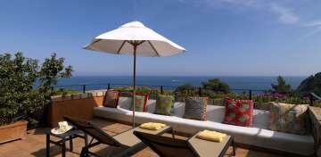luxury-seaside-hotel-in-porto-ercole-il-pellicano-Master-Deluxe-Suite-Sea-View-3.e9133c77e936dd78535d880f7de632aa.jpg