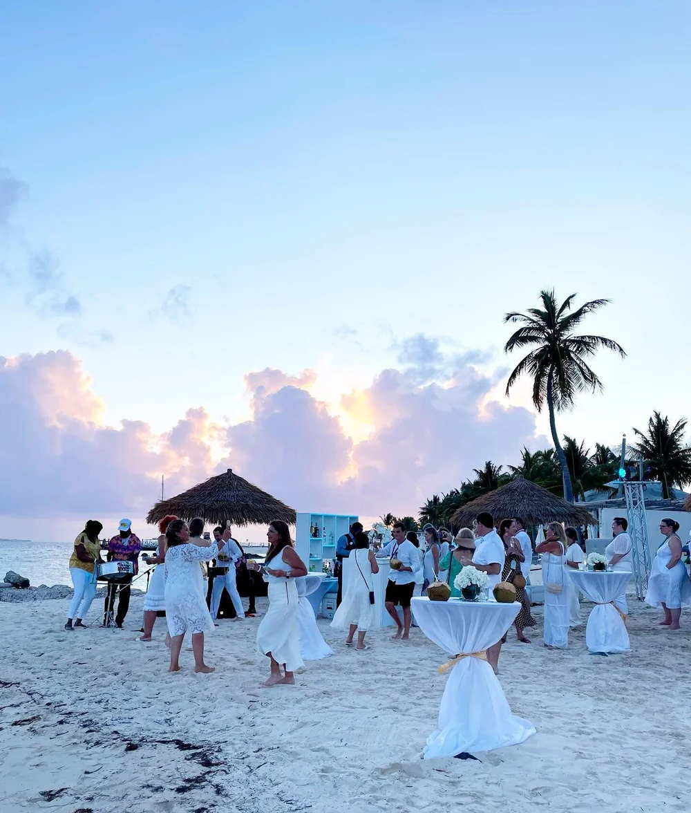 Cheers to the White Night party on the island! 🏝🥂 #whitenightparty #bahamas @privateluxuryevents #sandalsbahamasbeachresort #traveladvisor