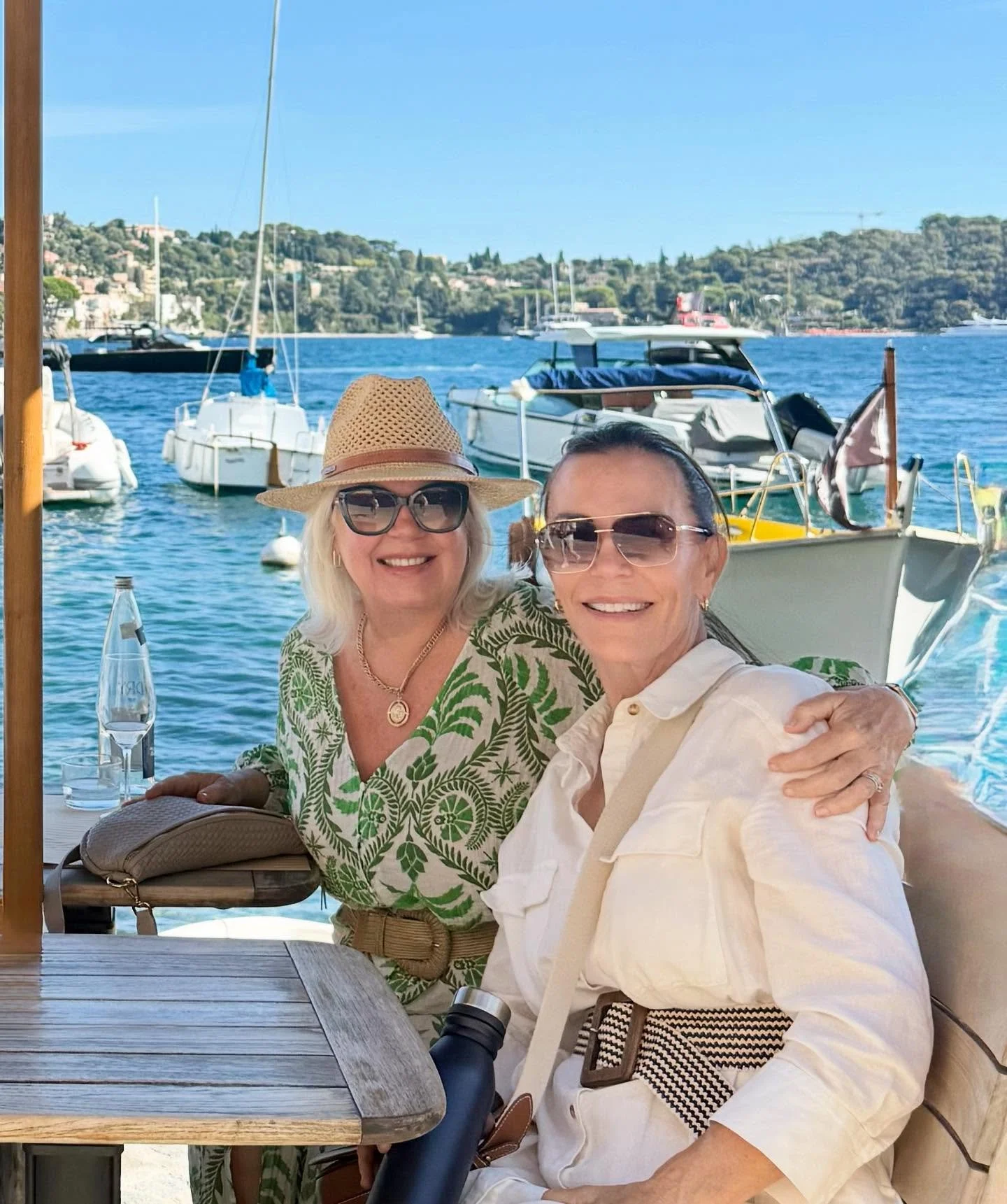 VilleFranche-Sur-Mer 🇫🇷All sunshine and pastel charm on this September day. ☀️ #frenchrivi&egrave;ra #cotdeazur #villefranche #explorajourneys #cadencetravel #luxurytravel #traveladvisor
