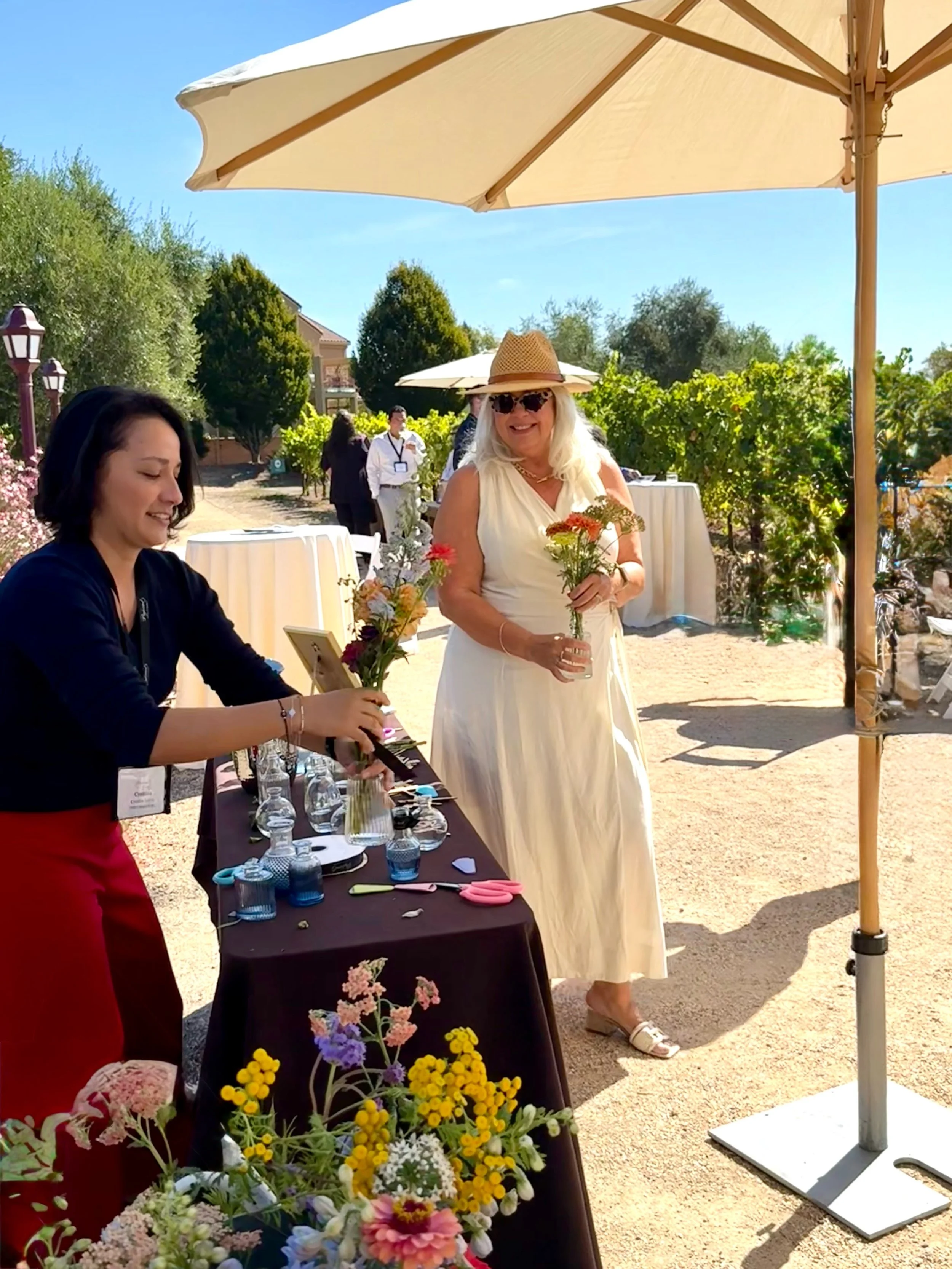 A quintessential wine country afternoon hosted by Preferred Hotels at the lovely Vinarosa Spa Resort. 💐💐💐Thanks to  the wonderful @lindseykayleengraffsmith and @preferredhotels for the special invitation to meet with preferred partners in our favo