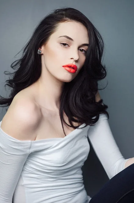 eclipse liquid eyeshadow . highlight contour duo & powder illuminator in peach bronze . liquid lipstick in electric coral