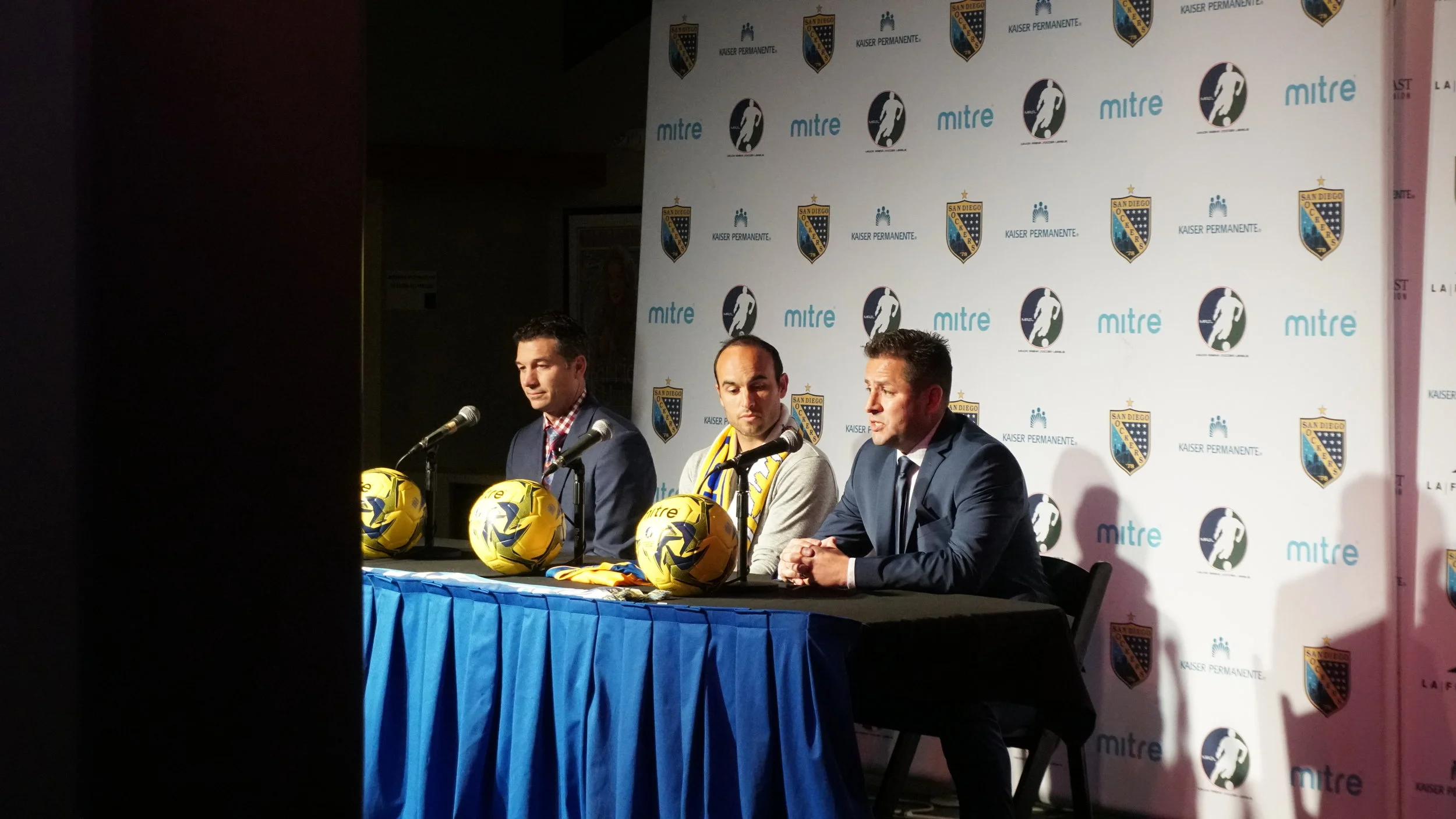 Landon Donovan Signs with the San Diego Sockers