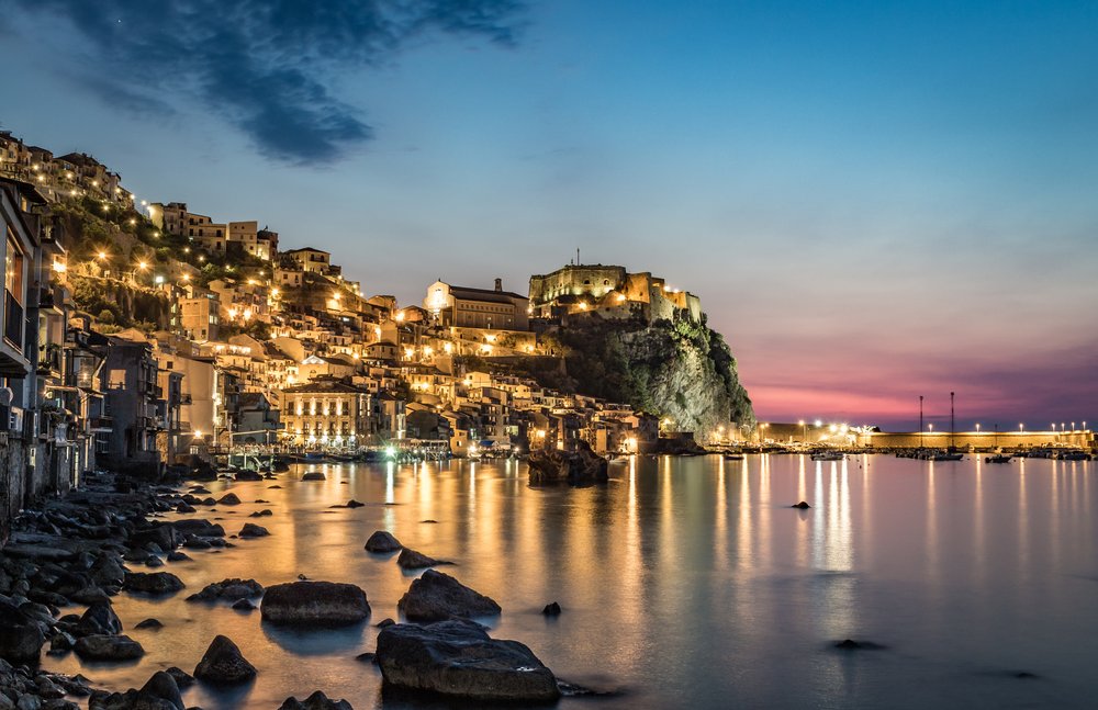 Scilla by night