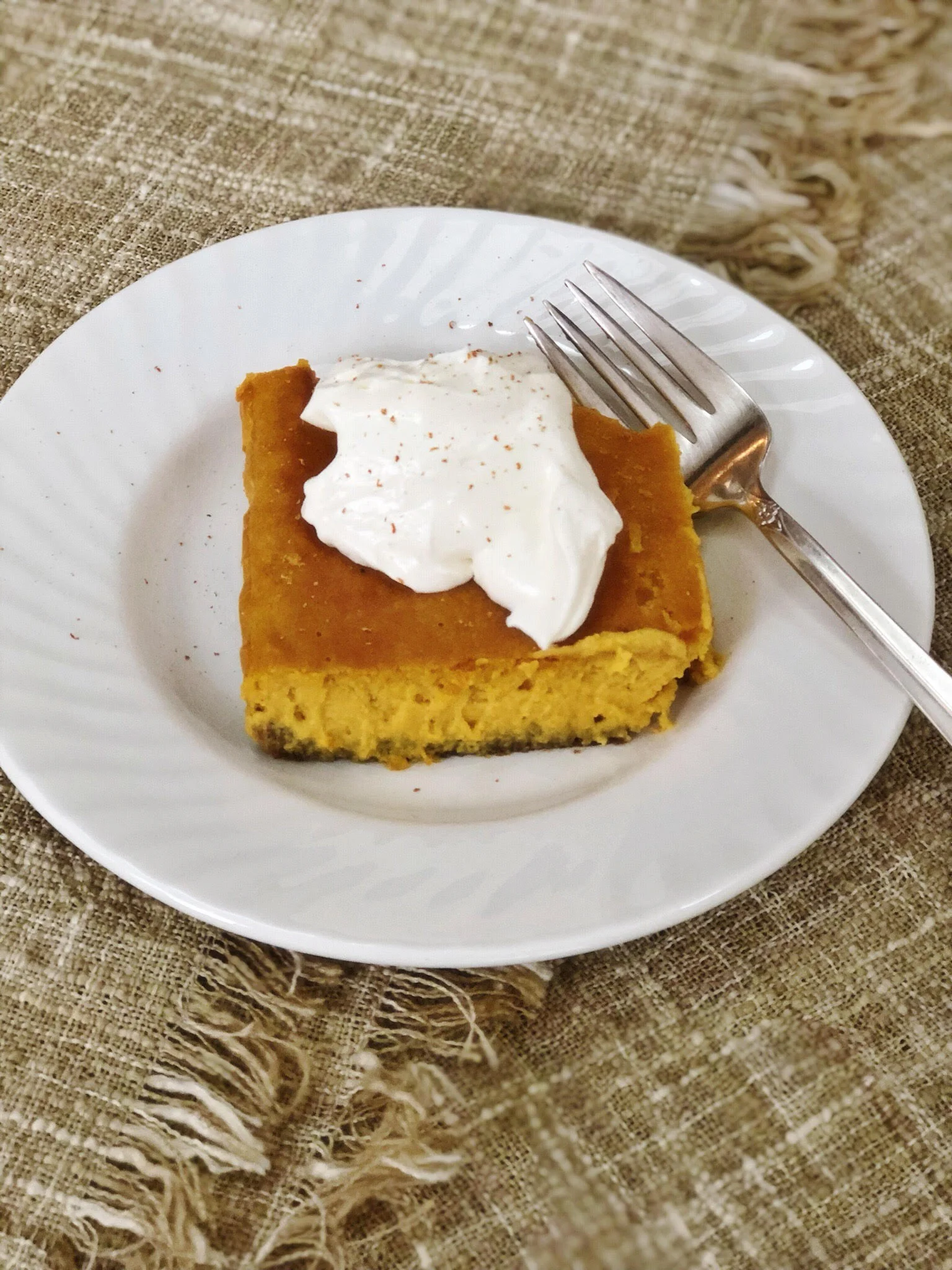 Pumpkin Cheesecake Squares.jpg