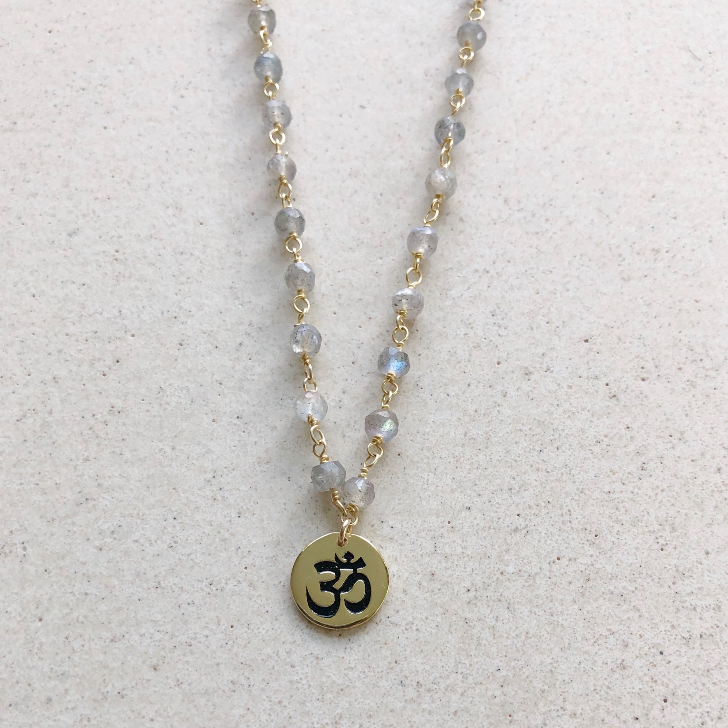 OM Coin Wired Labradorite Necklace