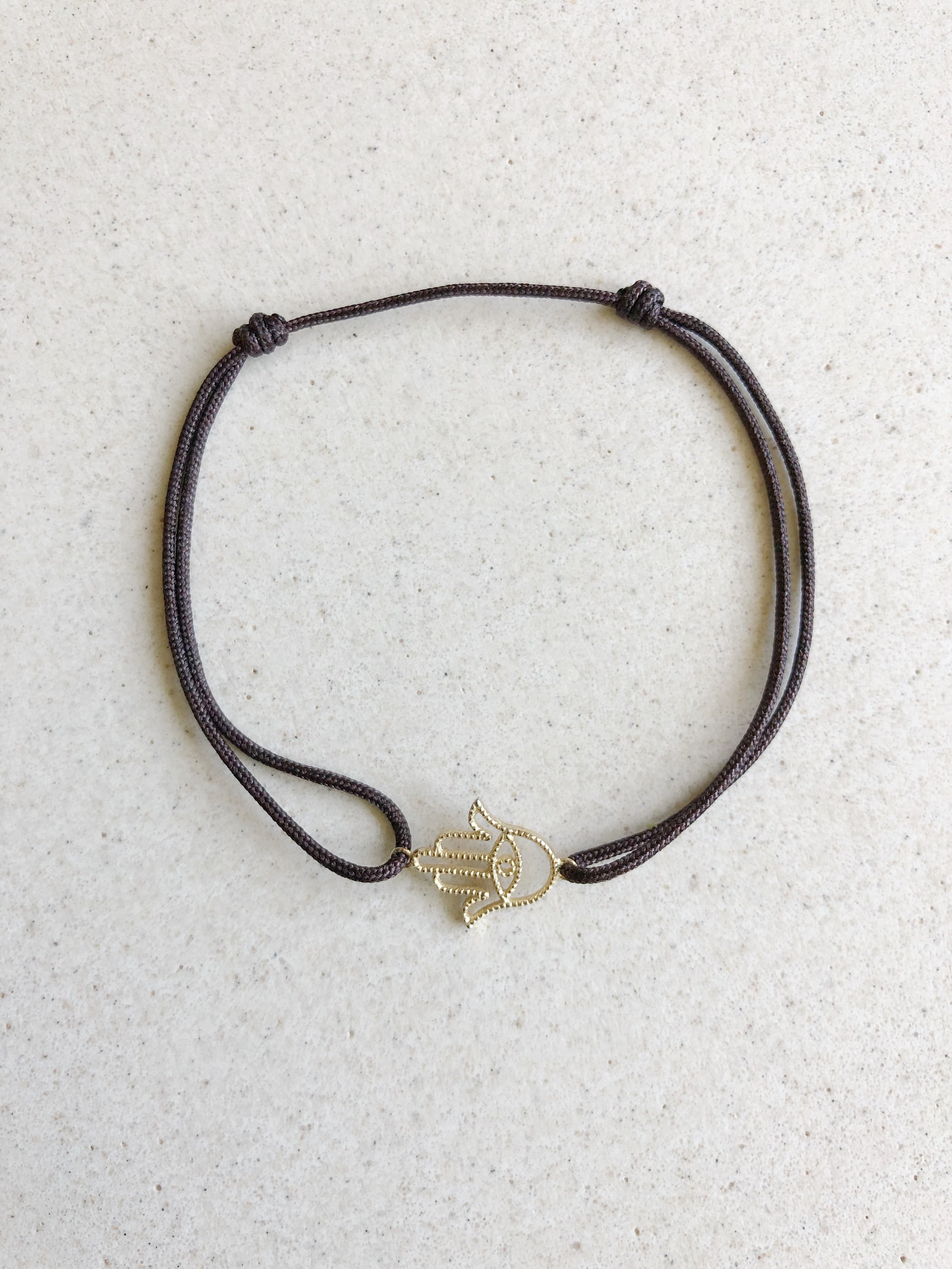 Hamsa Outline String Bracelet