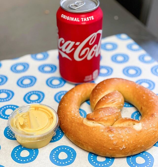 Sweet summer time. We&rsquo;re here for all your bagel, cool drink, and snacking needs. 🥨 #handcraftedinhomewood #withlove #forourcommunity