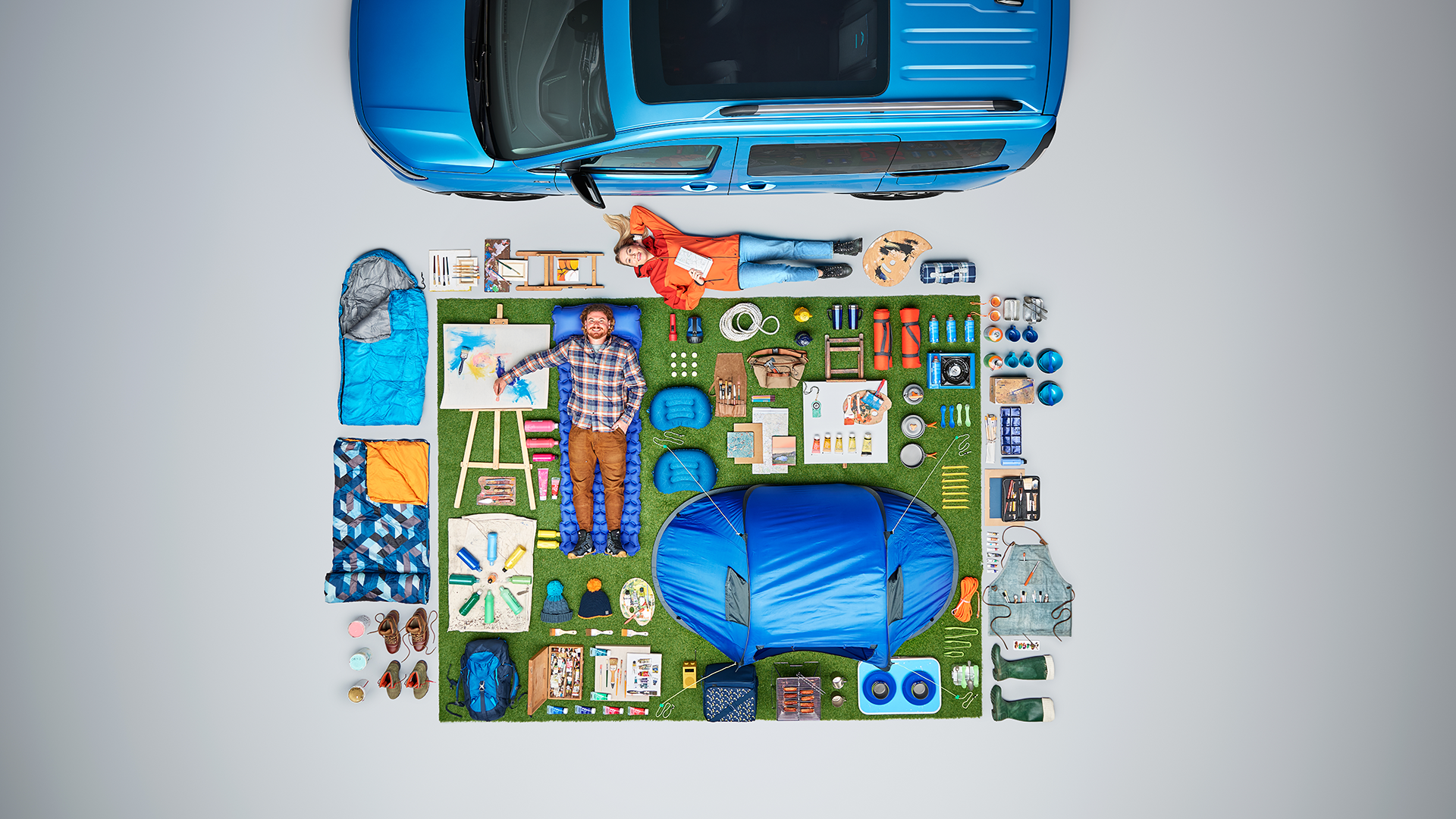   How can you earn attention in a low-interest category?   Ford needed media attention for the launch of their  new Tourneo. Our solution was to demonstrate how the car perfectly suited people with ‘blended lifestyles’ – where the Tourneo supported t