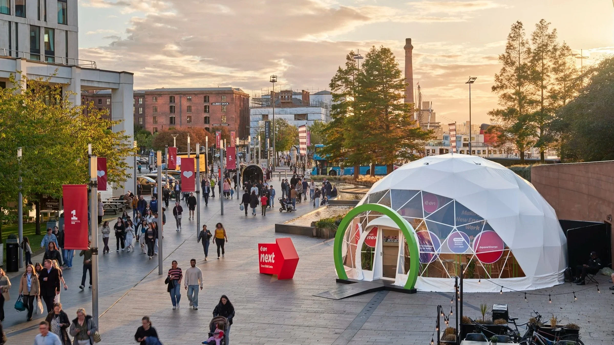   How do we build the skills that power Net Zero?   E.ON’s Green Skills Centre, an interactive exhibition space unveiled during Labour Party Conference week. Created to immerse both conference delegates and the public in E.ON Next’s vision for the en