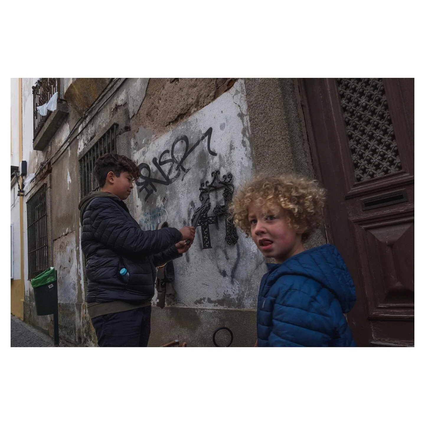 Coisa de Crian&ccedil;a &bull; &Eacute;vora, 2019 &bull;