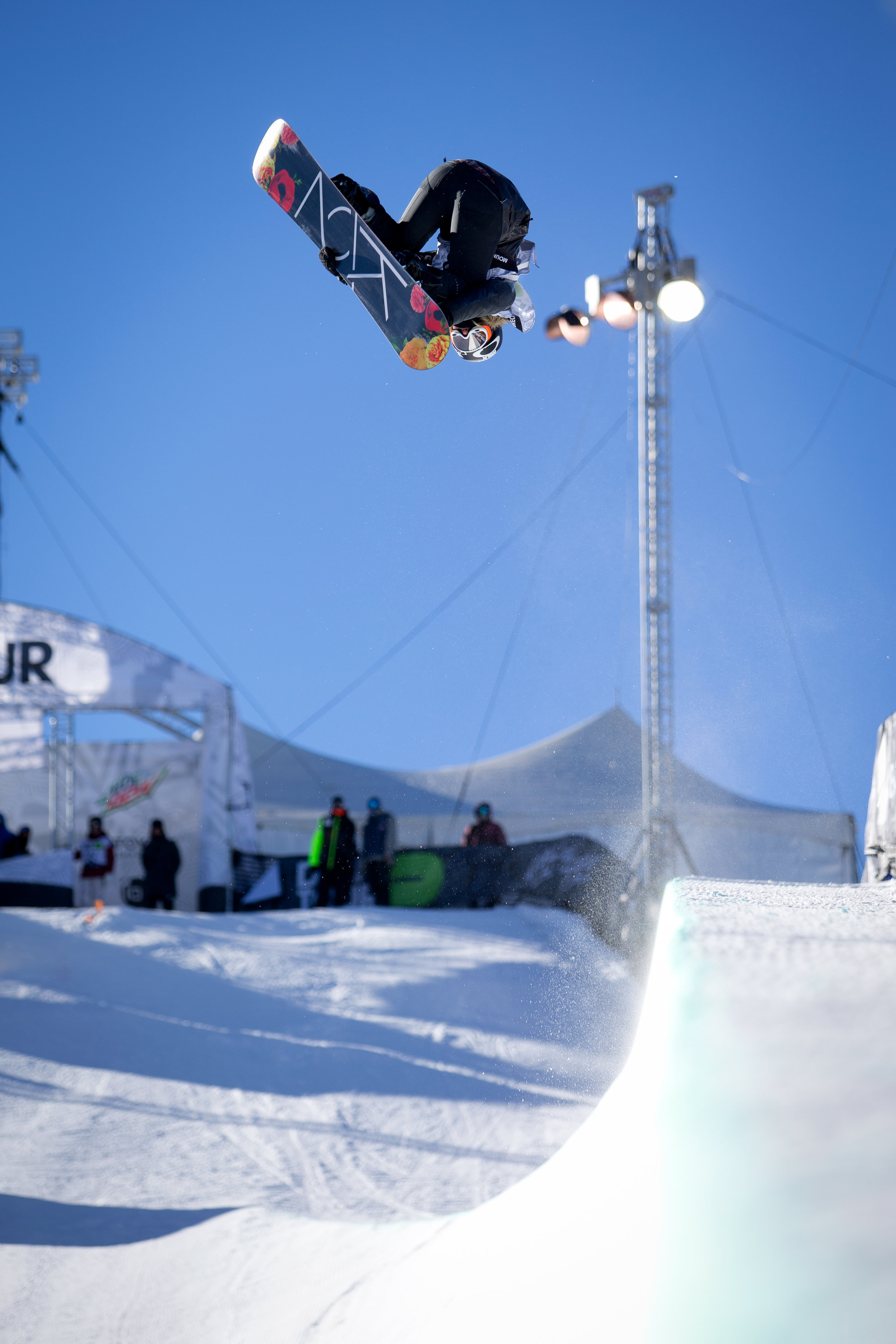 10312014_GretchenBleiler_ZachHooper.jpg