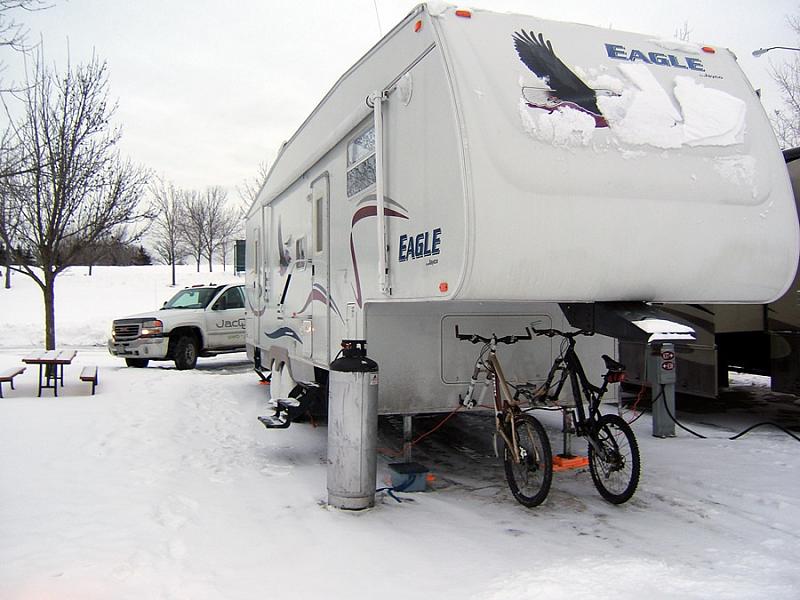 rv-winter.jpg