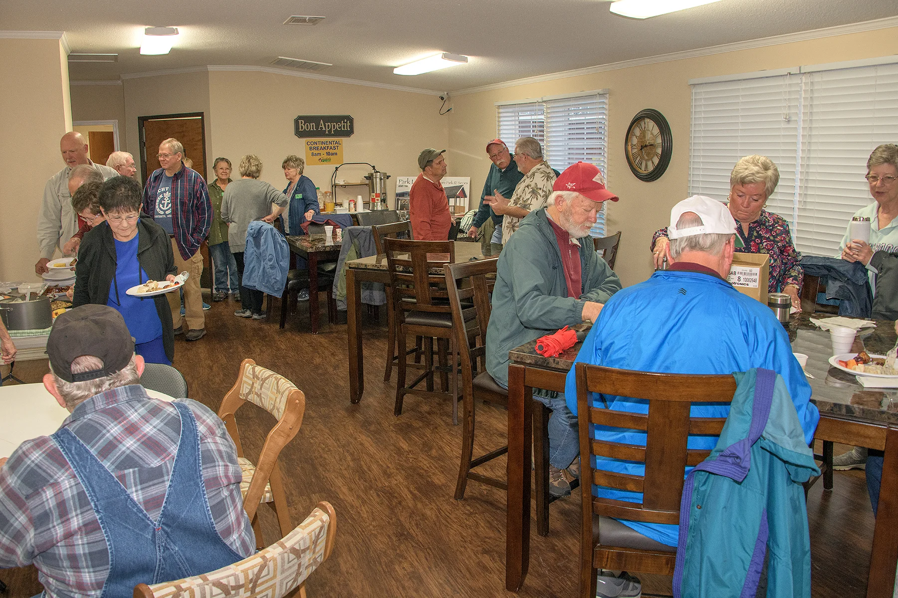 Monkey-Island-RV-breakfast.jpg