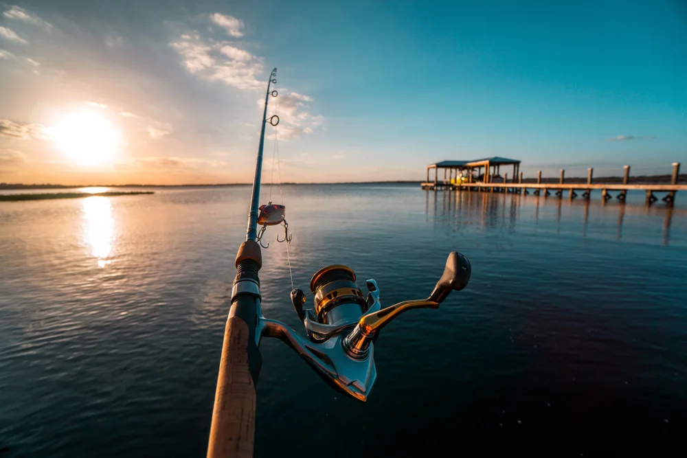 Fishing-Grand-Lake-Monkey-Island.jpg