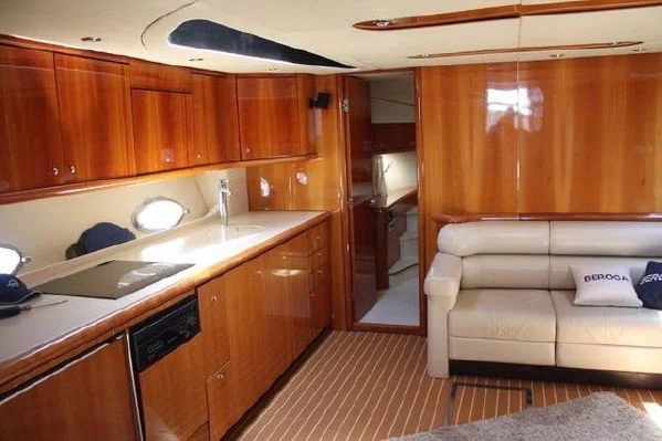 68 Sunseeker - 7.jpg