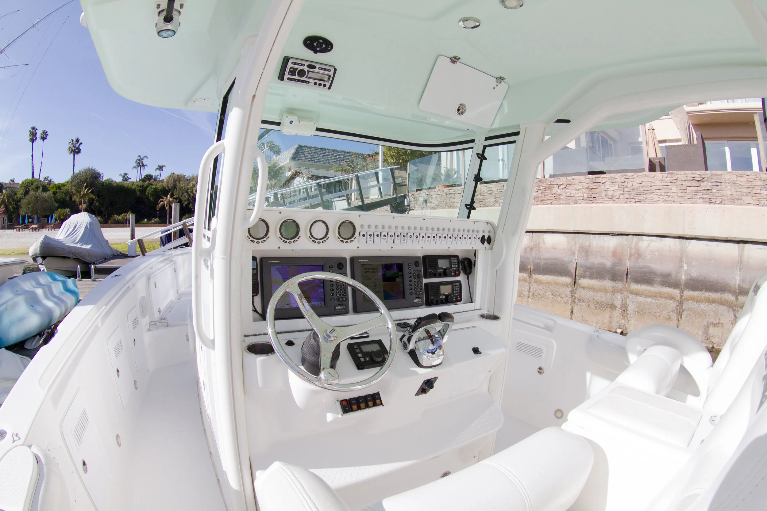 SY_Everglade35cc_Helm_001.jpg