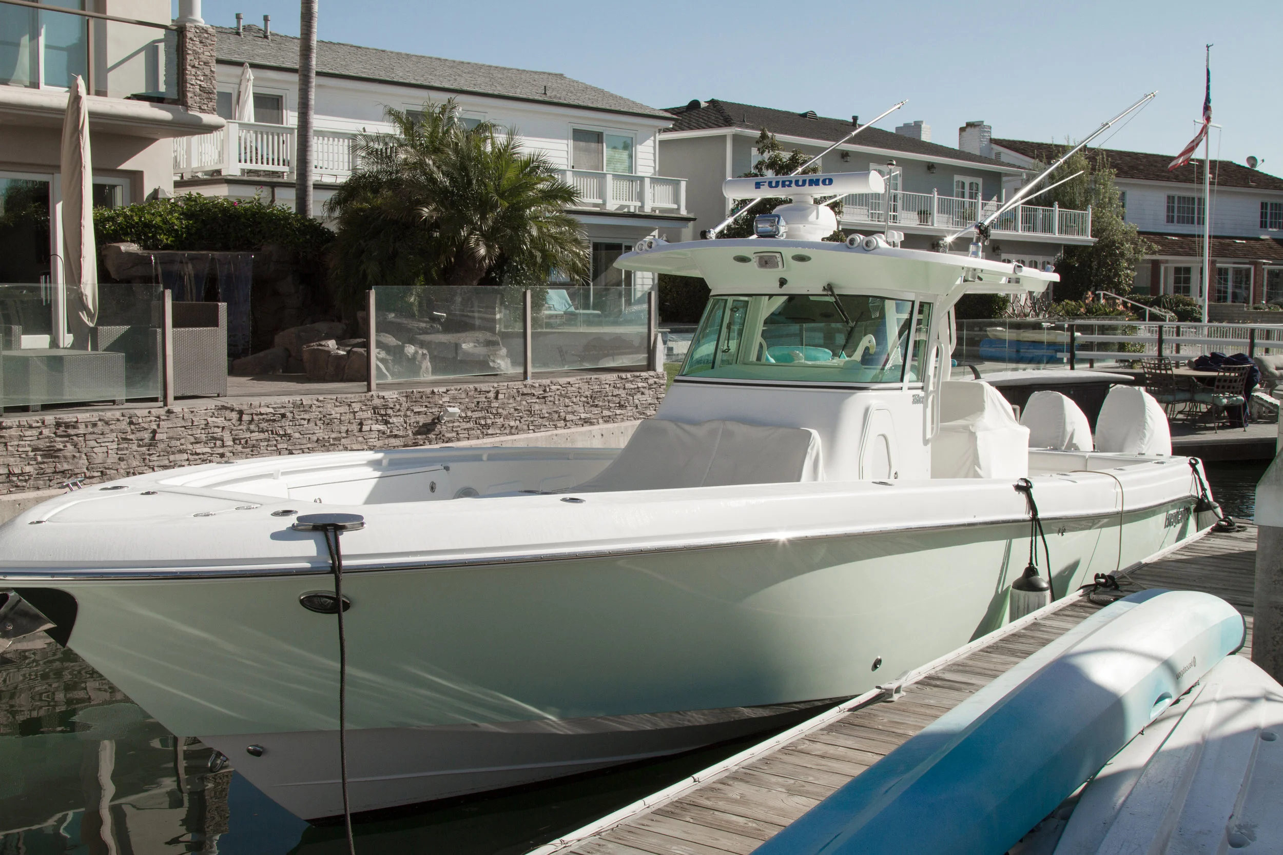 SY_Everglade35cc_sideangle_002.jpg