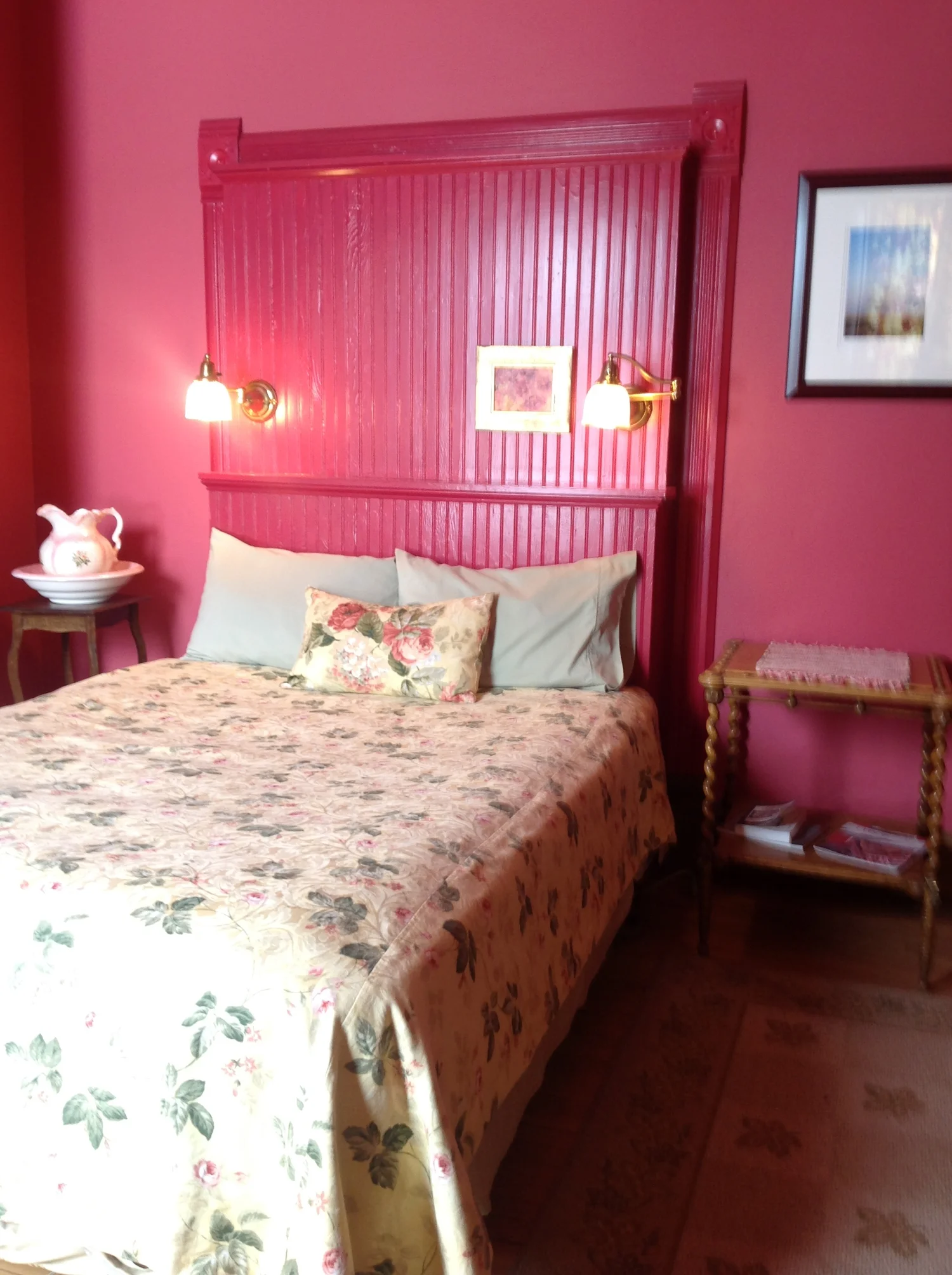 Artist's Room — The Elling House Inn