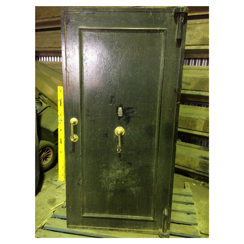old chubb safe.png
