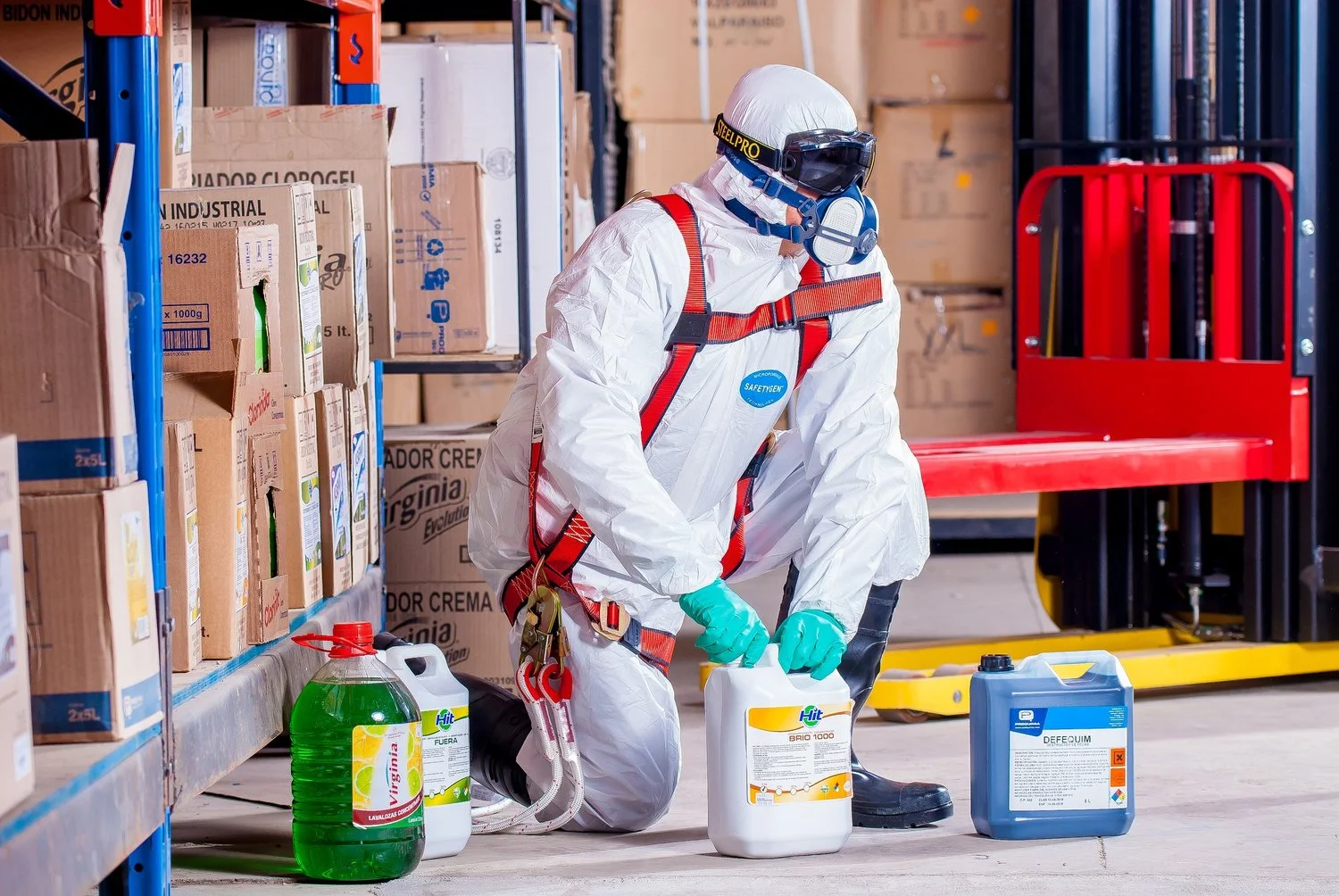 crime-scene-cleaner.jpg