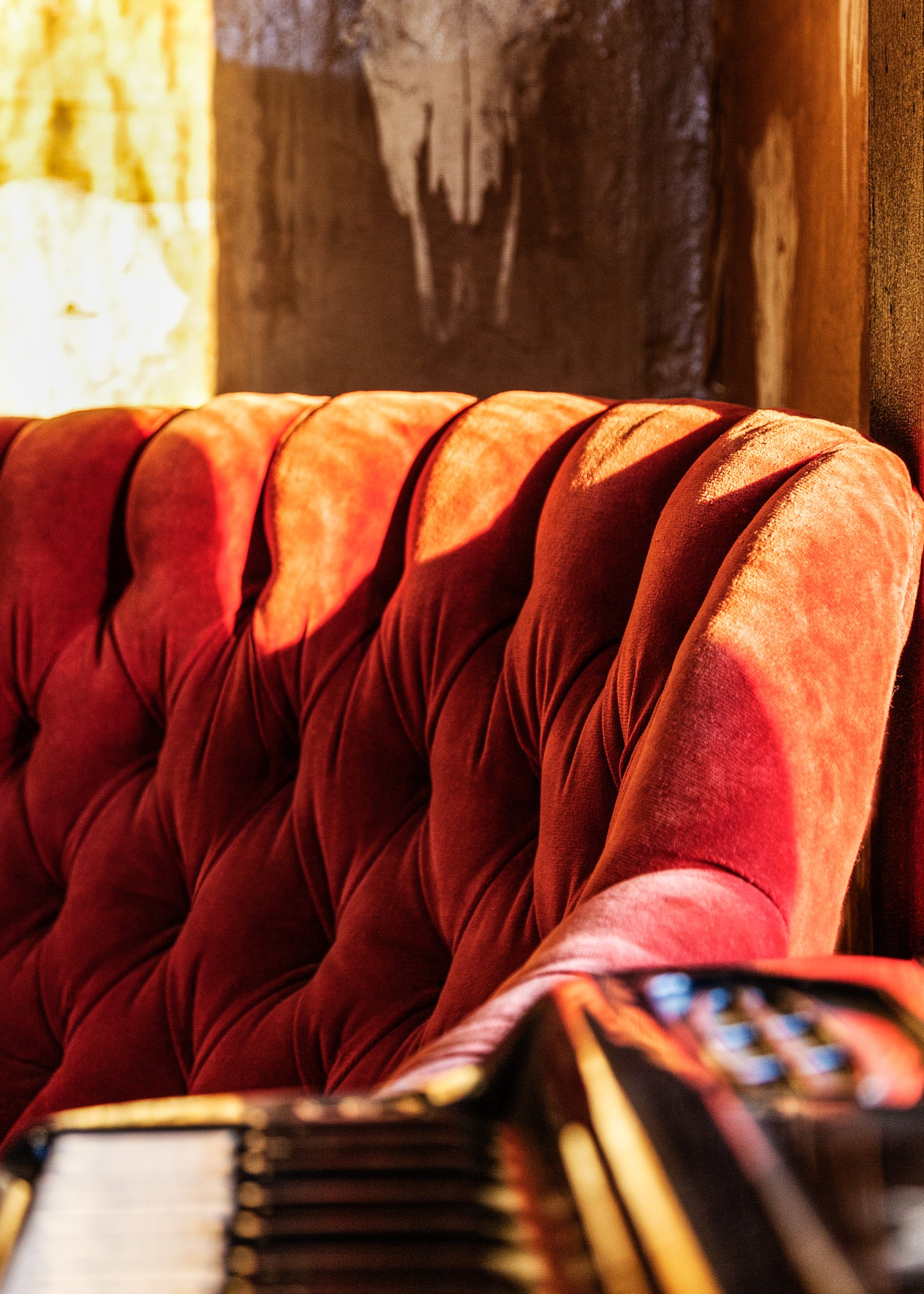 uc_nashville_parlor_details-2.jpg
