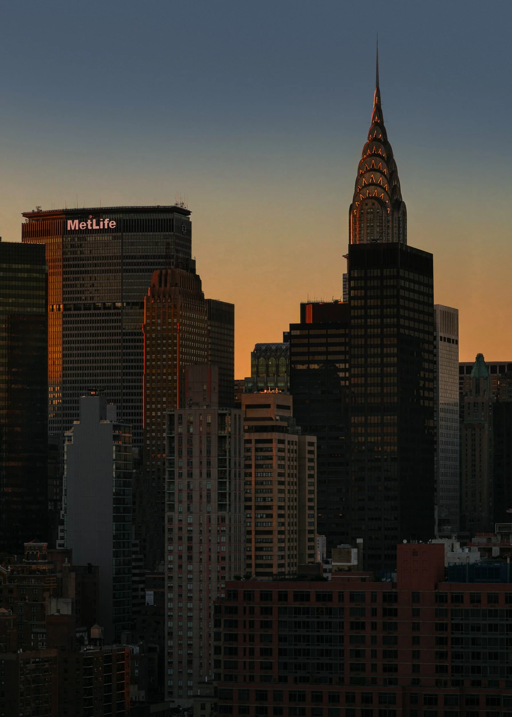 midtown_sunsety_chryslerjpg.jpg