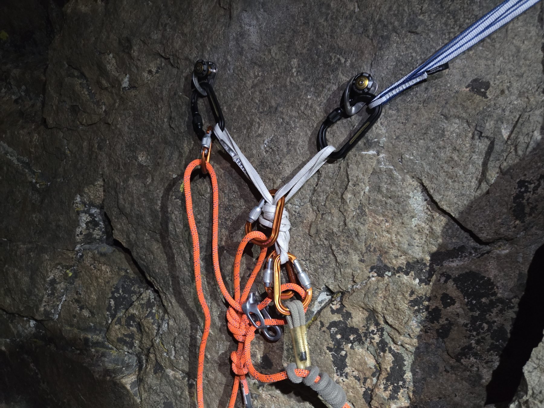 Rope rescue anchor built on Carson Peak rock