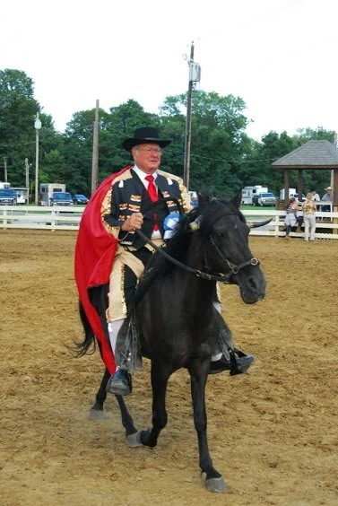 Harland and Dorado_The Matador_9511.JPG