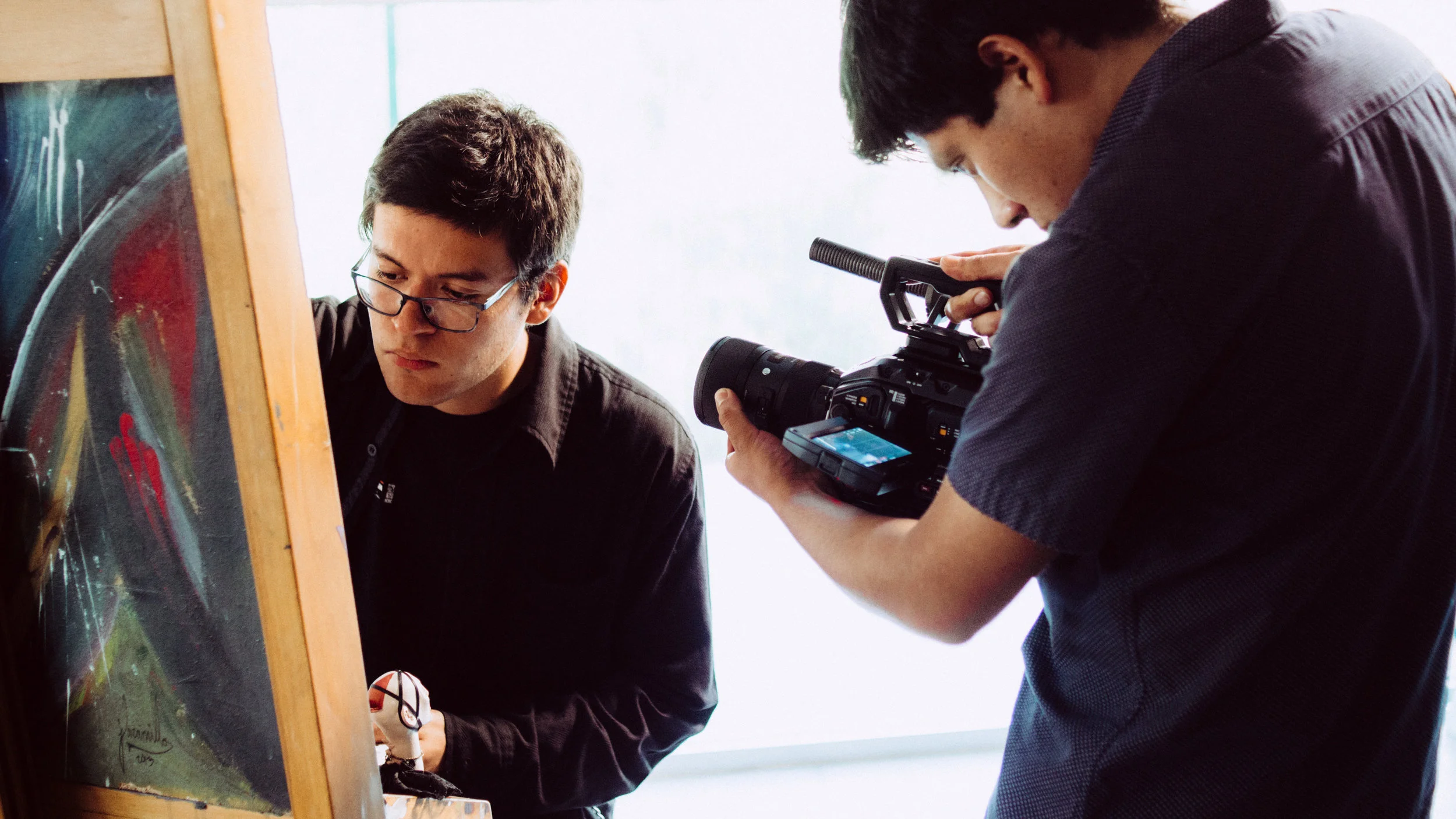 FilmingOmar02-1.jpg