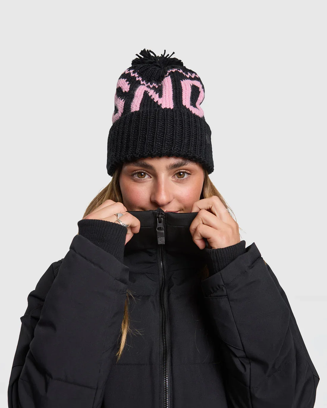 RW-AC-HB-5770-TBLSNOWBEANIETRUEBLACK2.webp