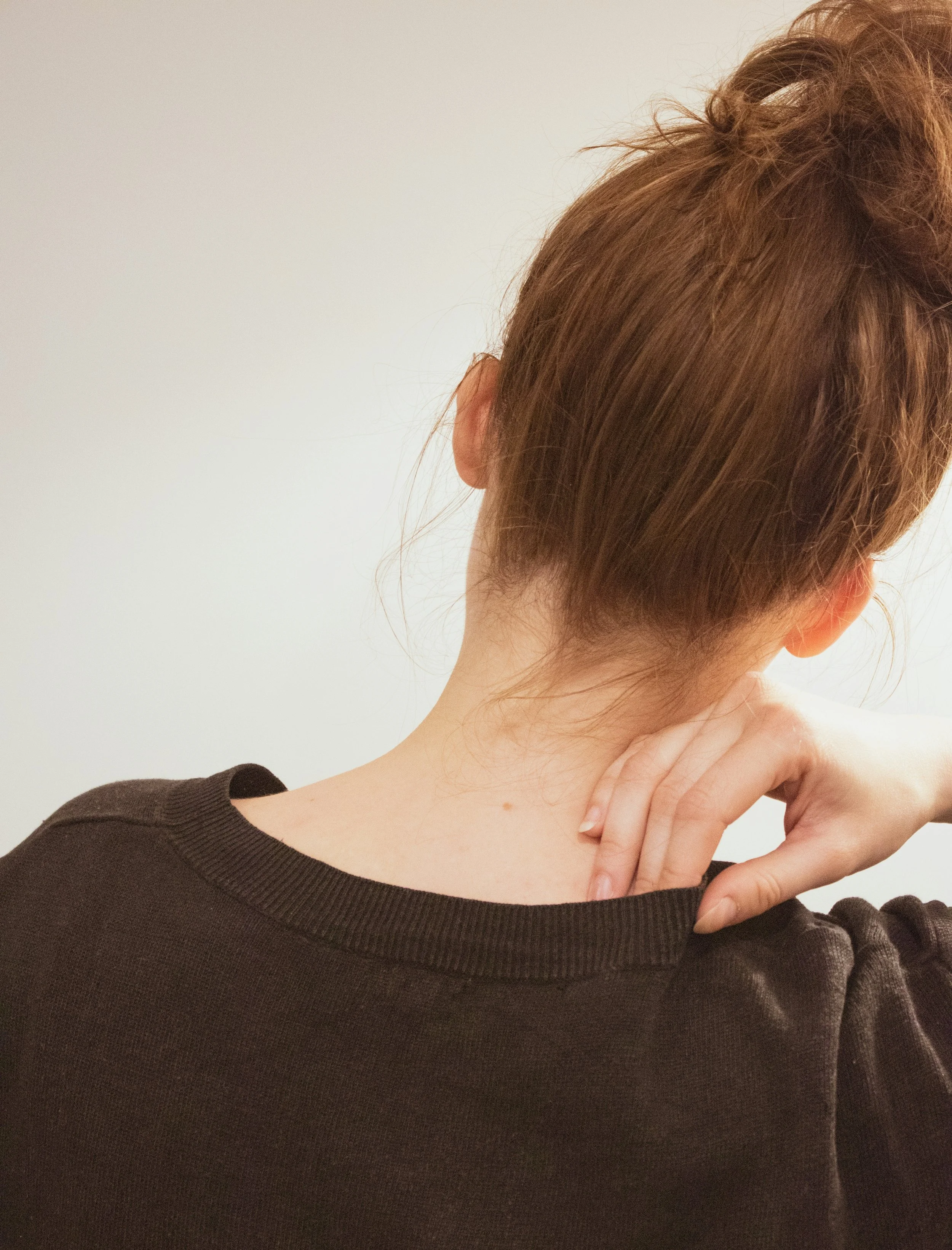 Why Stress Shows Up in Your Shoulders and Your Stomach at the Same Time