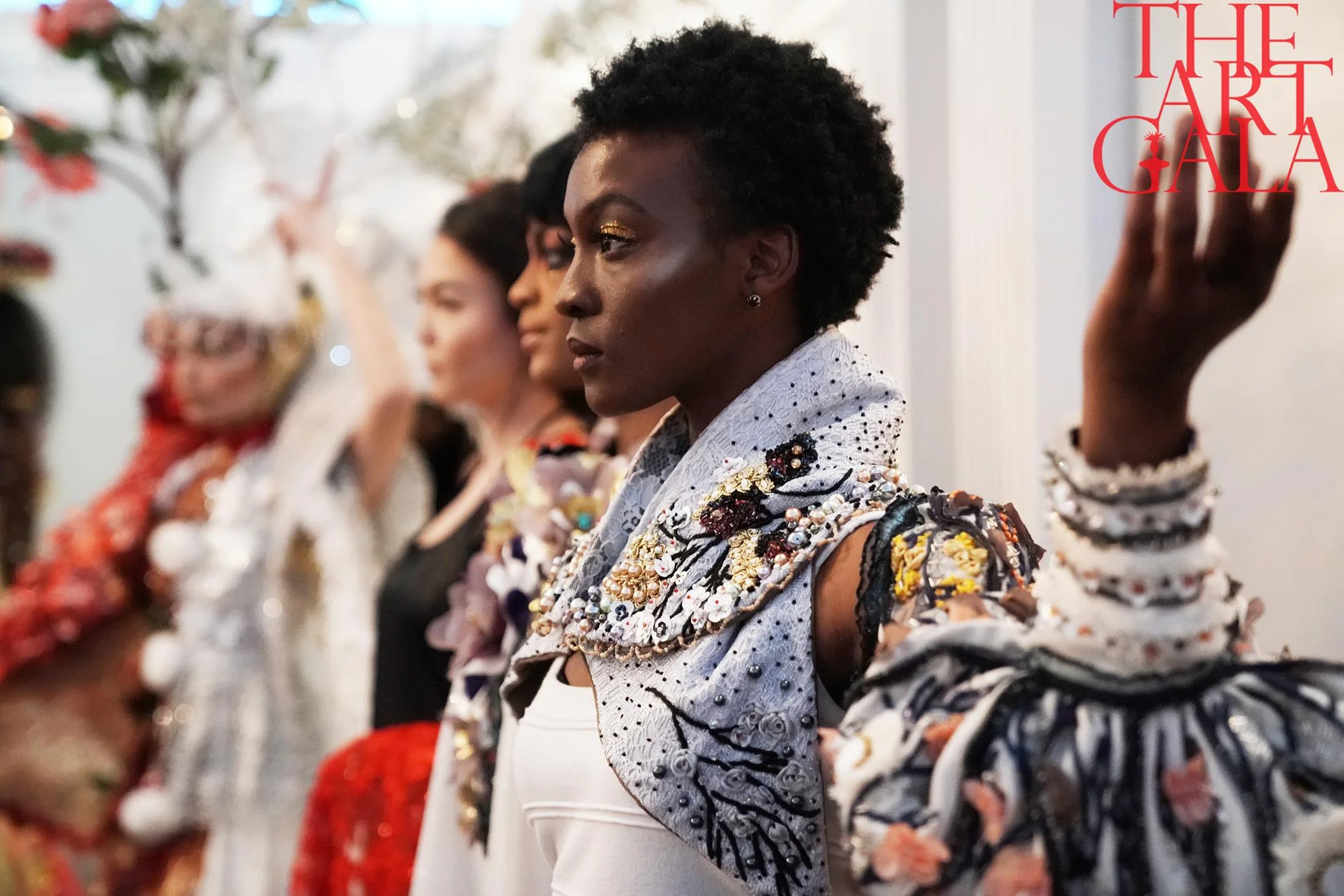 ArtGala2018-FashionShow-ChebesCouture-AvantGardeCollection-001.jpg