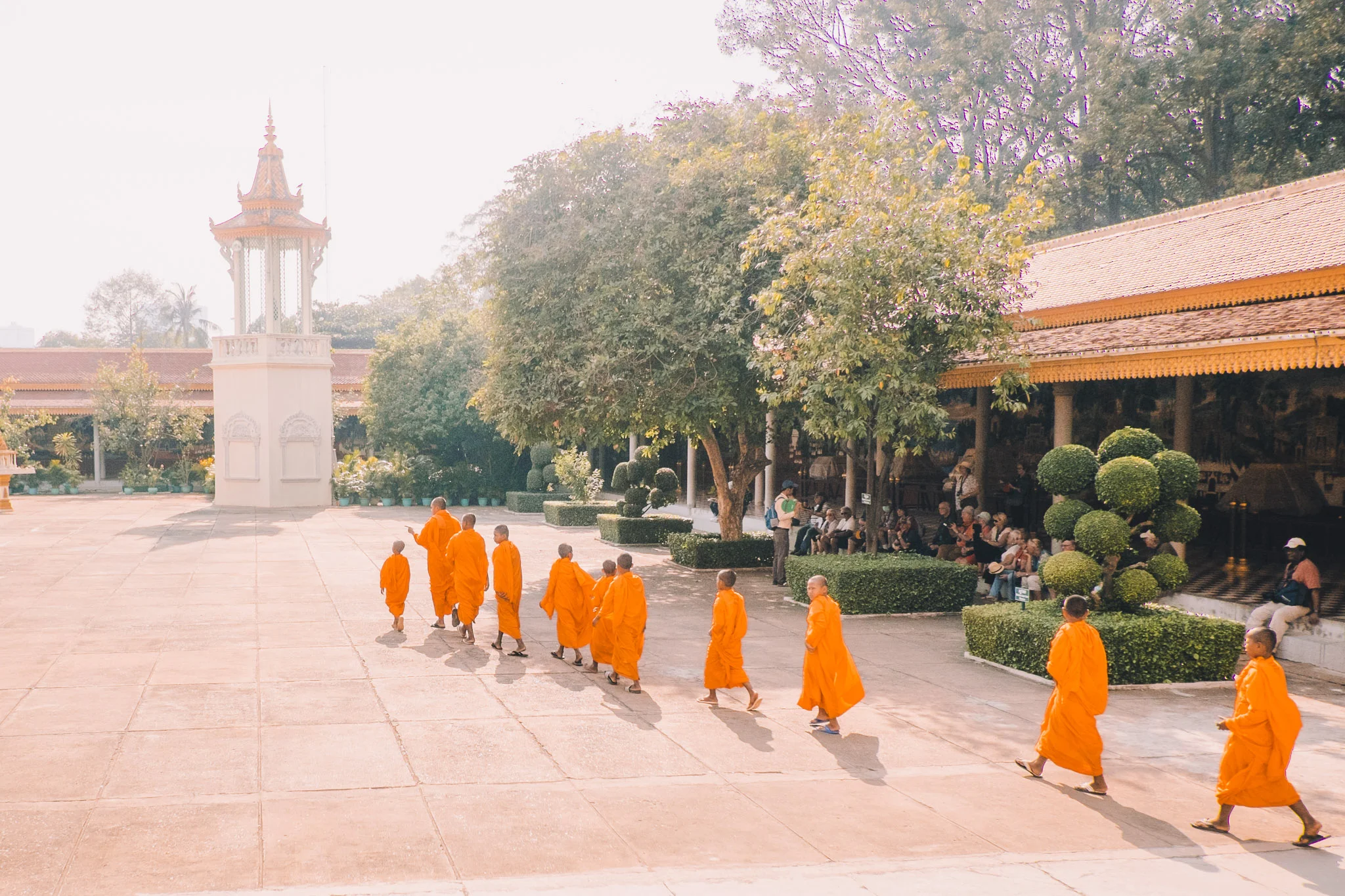 cambodia-phnom-penh-royal-palace-4.jpg