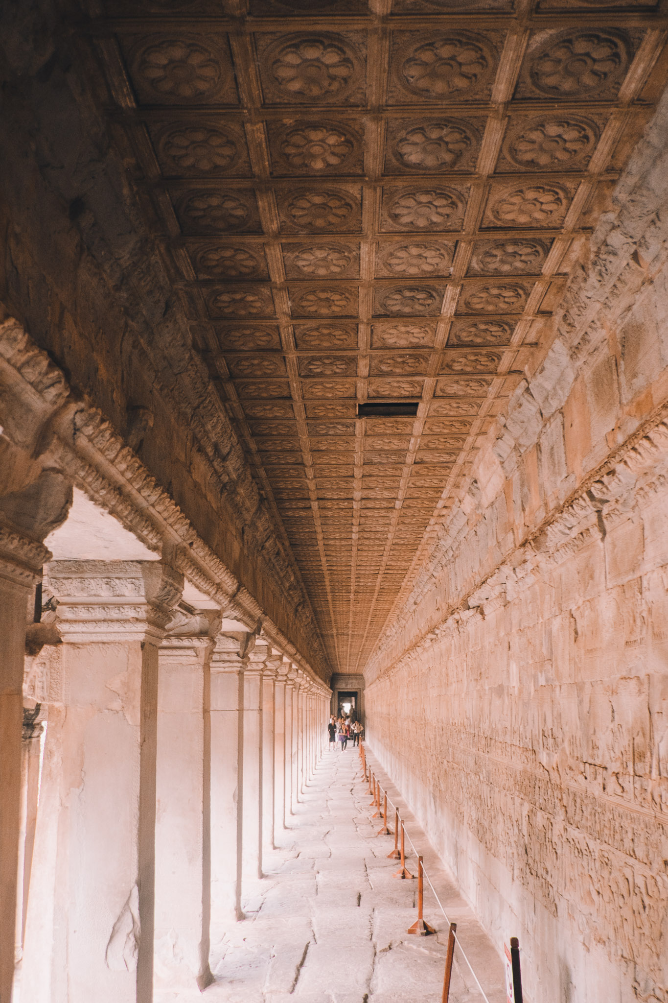 cambodia-siem-reap-temple-angkor-wat-3.jpg