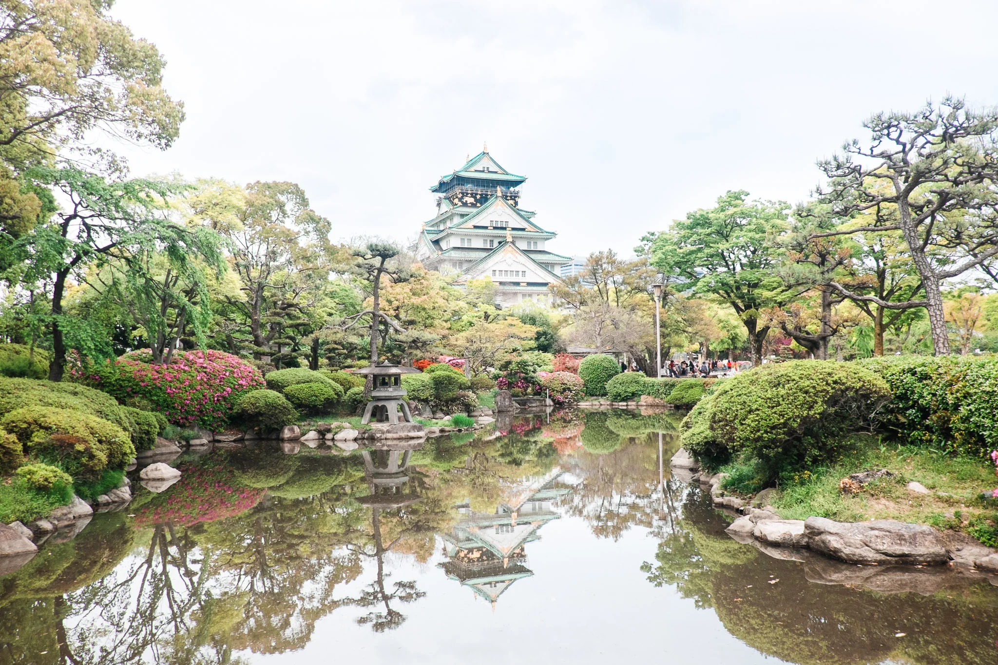 japan-osaka-castle-4.jpg