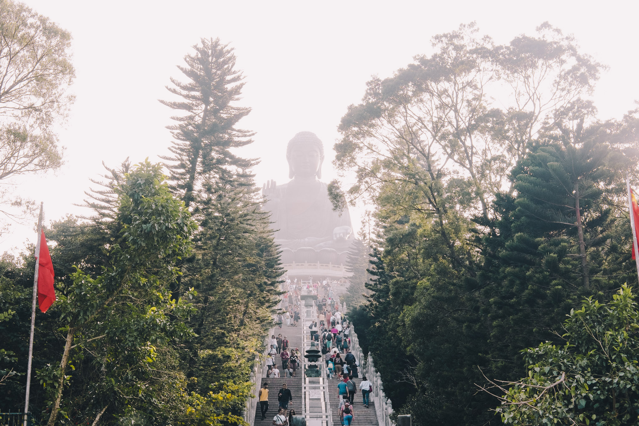 hong-kong-tian-tan-buddha-2.jpg