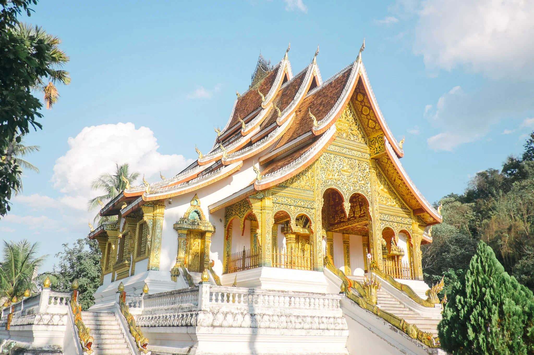 laos-luang-prabang-royal-palace.jpg
