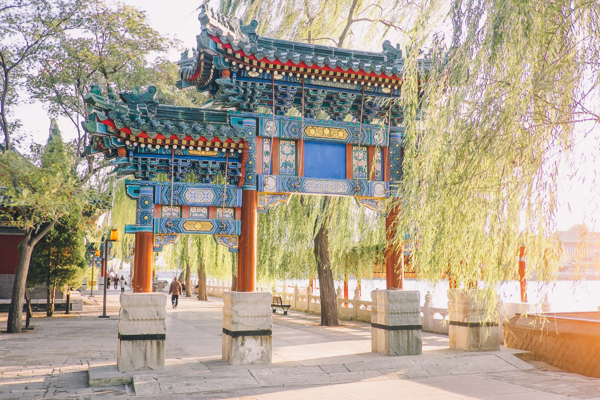 china-beijing-beihai-park.jpg