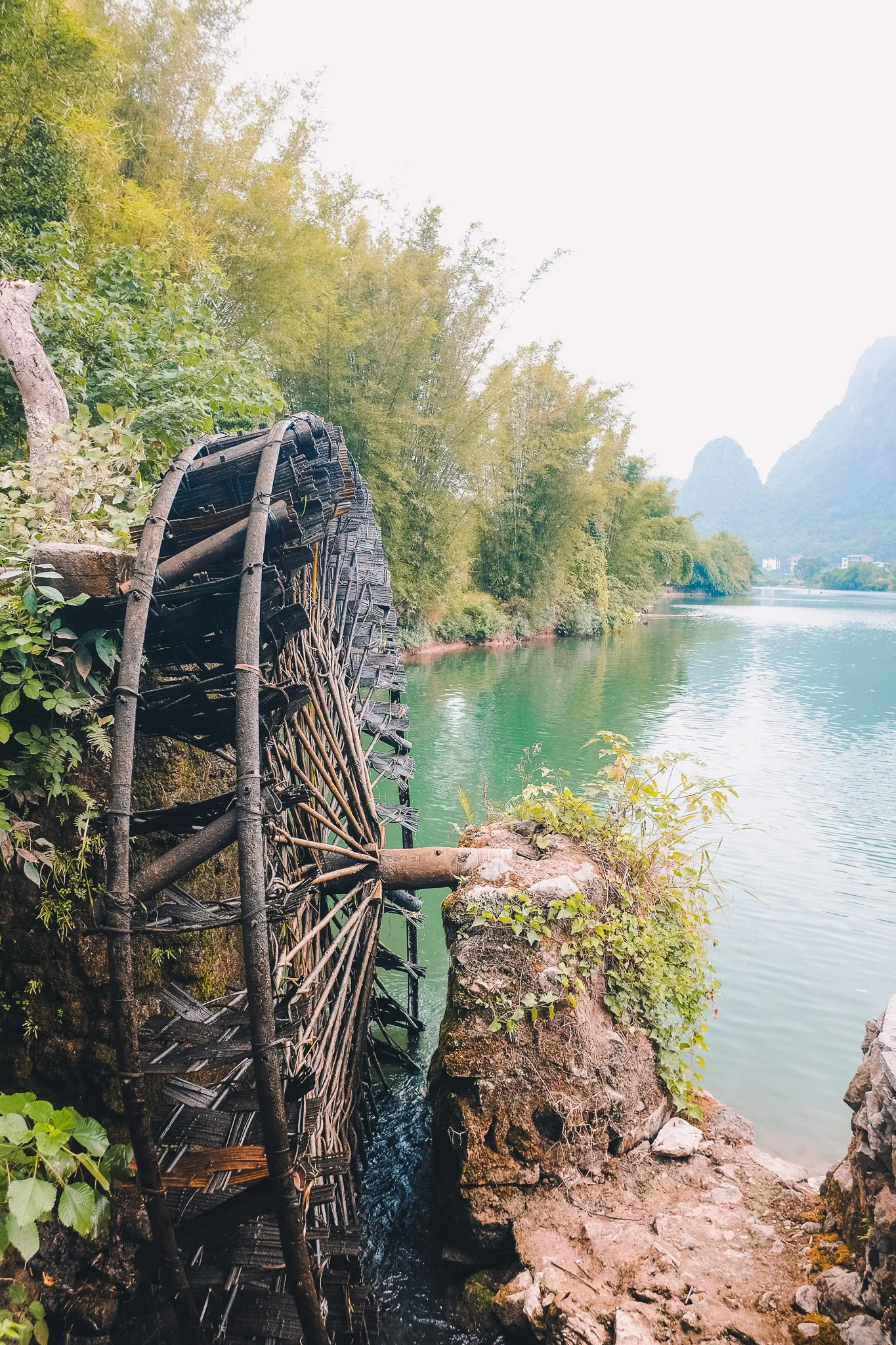 china-yangshuo-karst-mountains-3.jpg